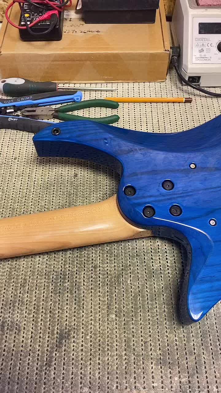 @Conpeth Guitars