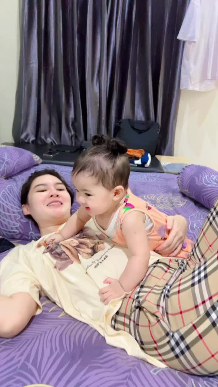 @NELLA KHARISMA