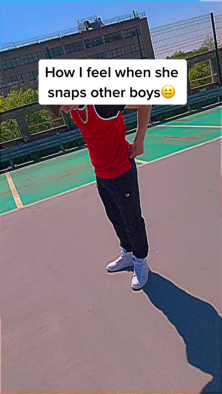 @olliebracken