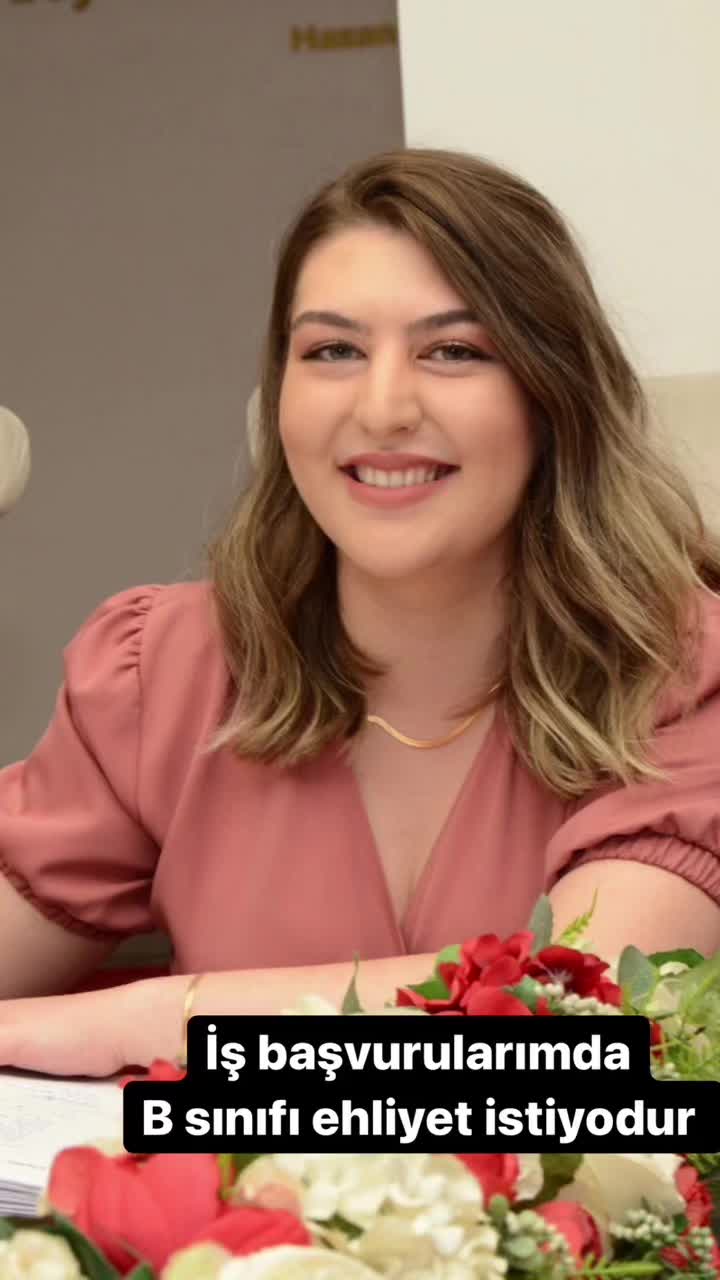 @Özlem 🦋