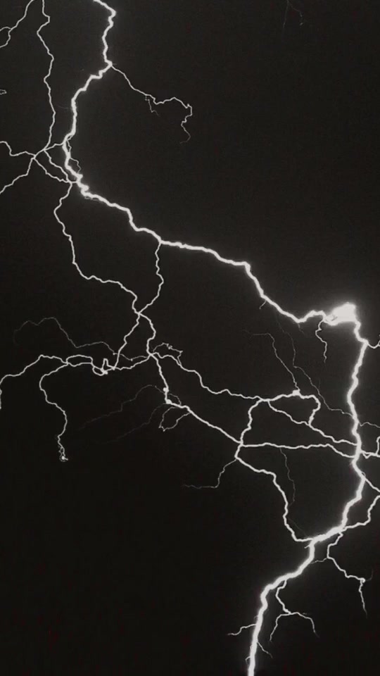 @ᴍᴄɴᴇʀɪᴀ夜