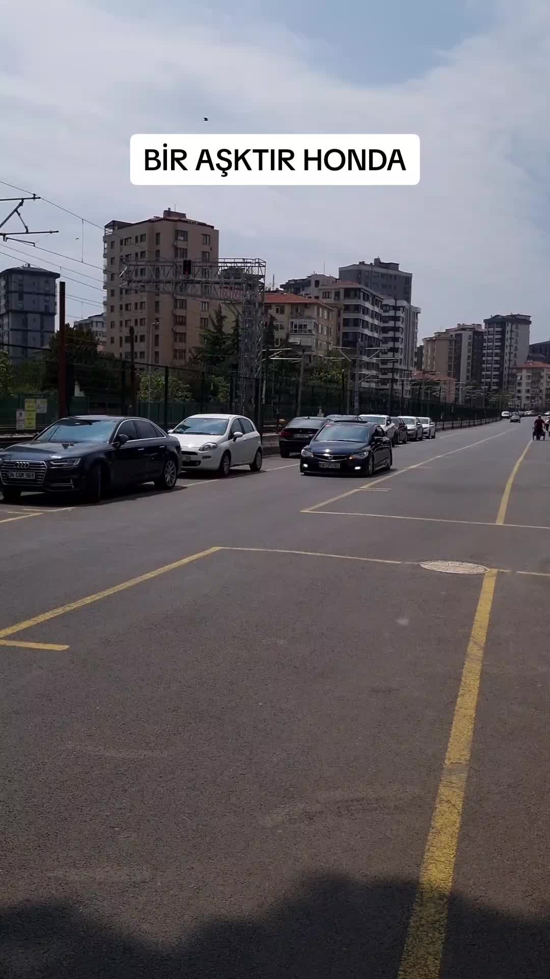 @ÖZGÜR