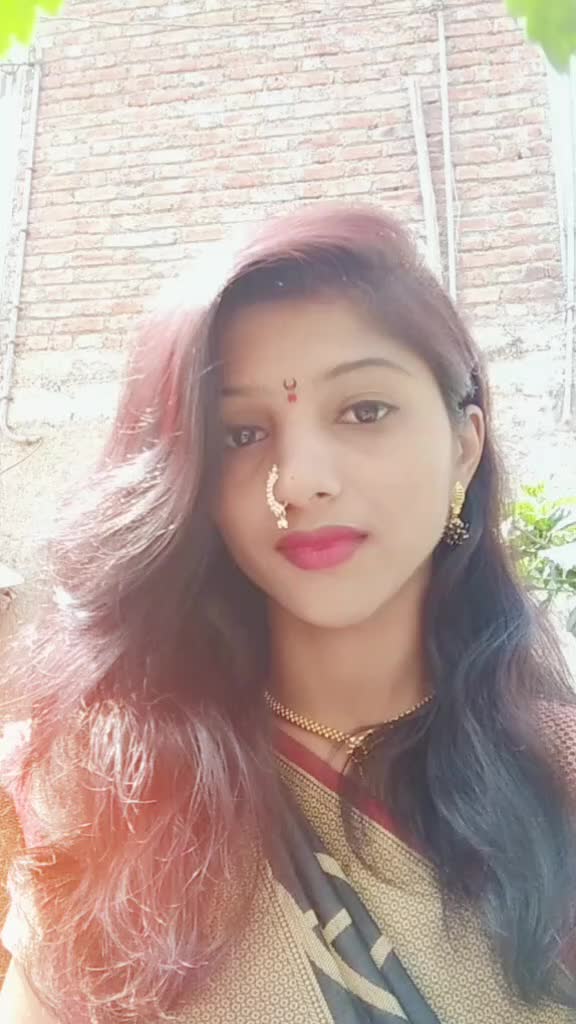 @👑Aishwarya kadam👑