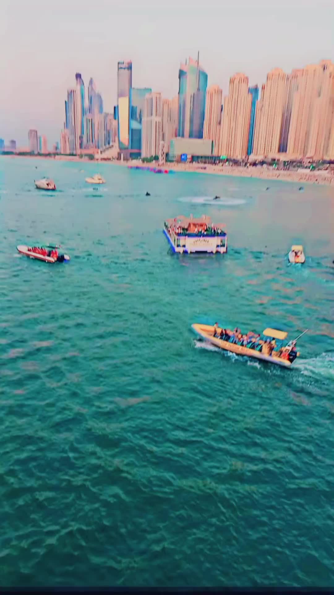 @خانہ بدوش 🇦🇪🇦🇪🇦🇪