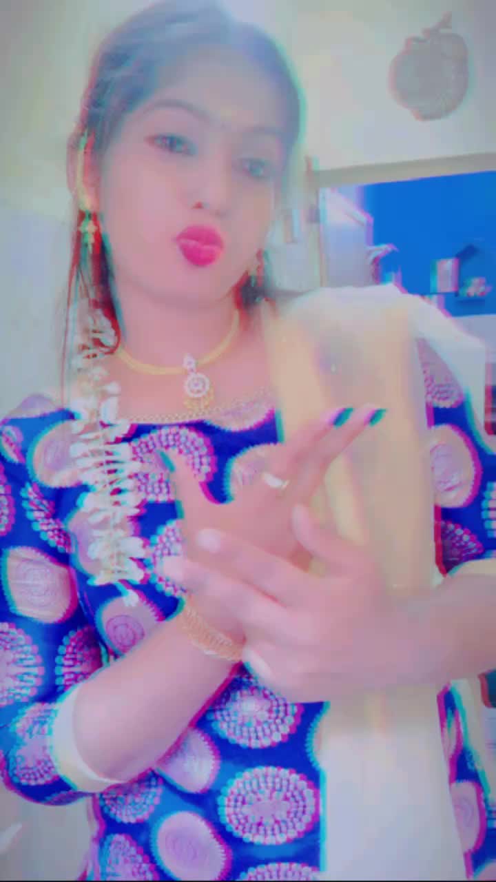 @👑 Sonia Vivek 😎