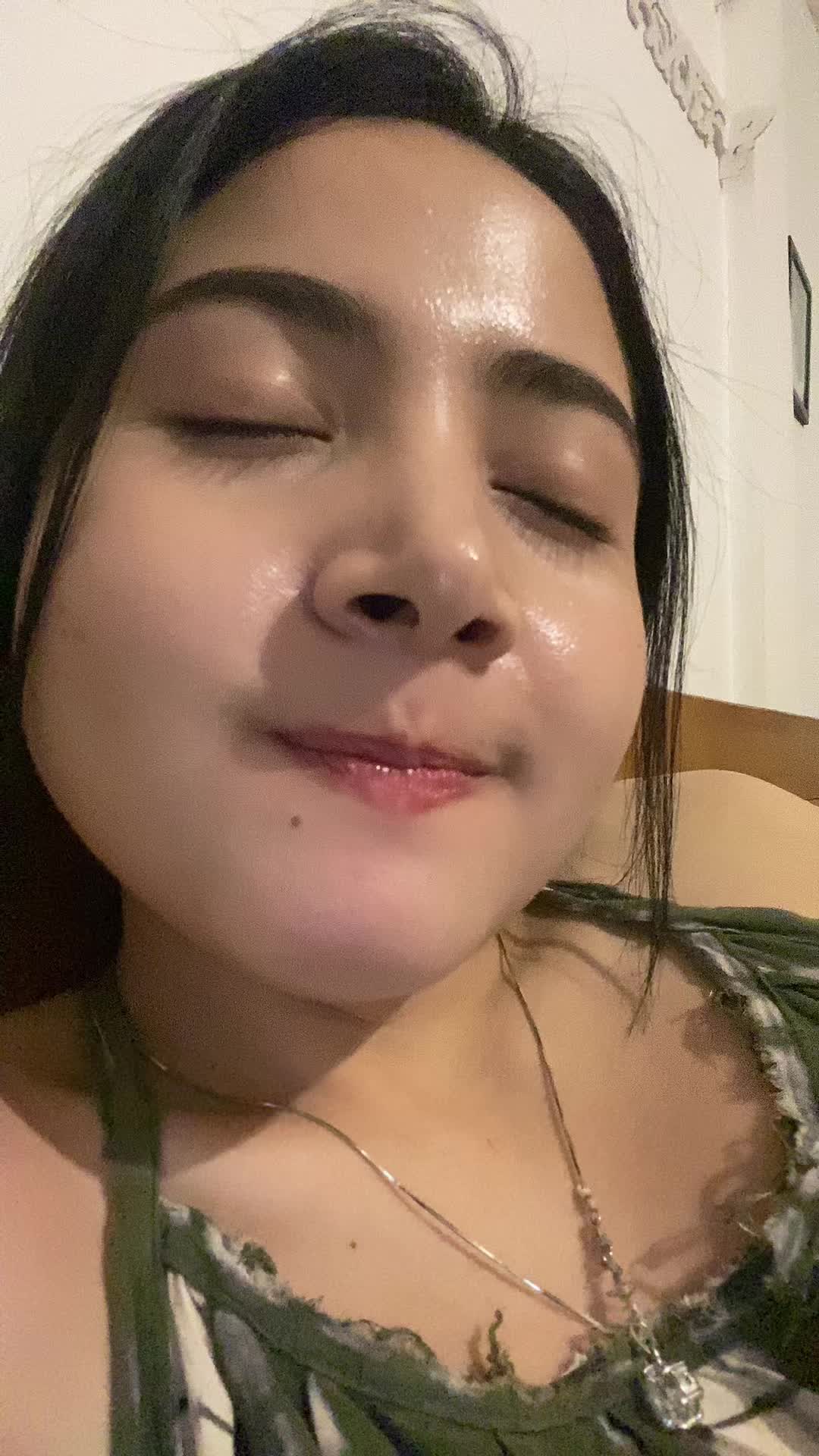 @moon