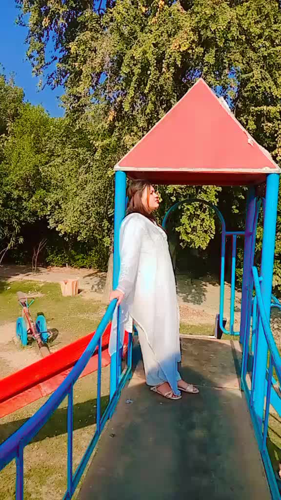 @hira imran