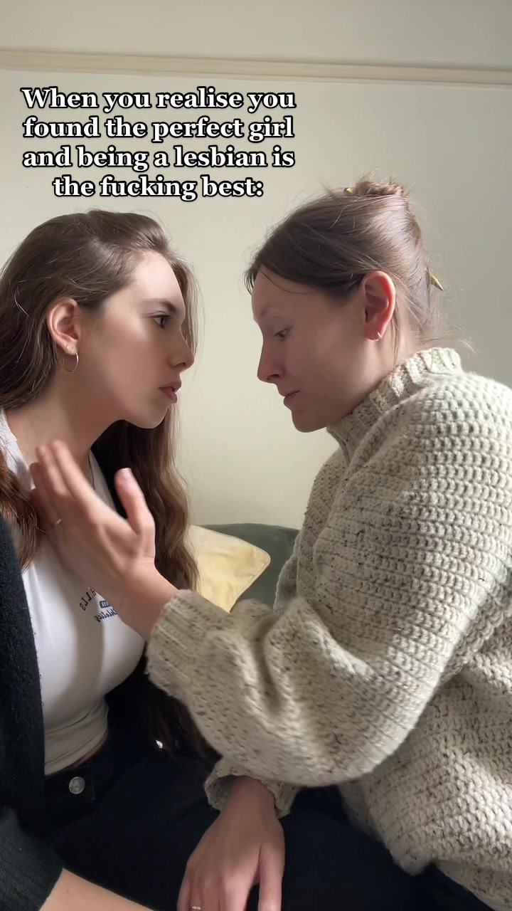 @BellaAndBecca