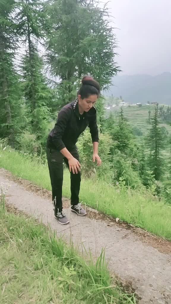 @नैना ❤️