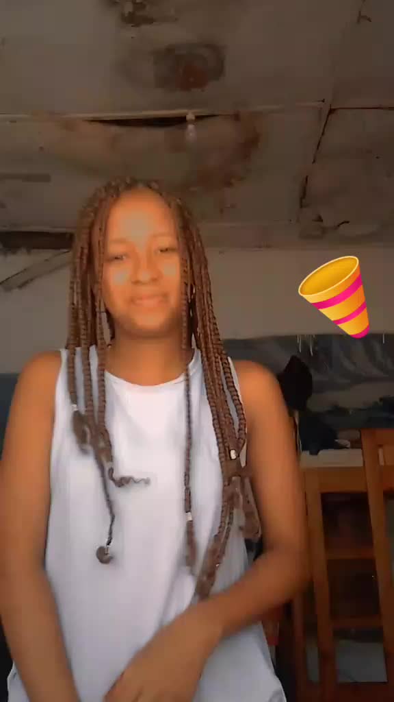 @Nadesie Hobilalaina