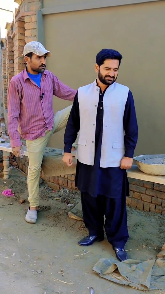 @Murshid Da Naokar 🙏