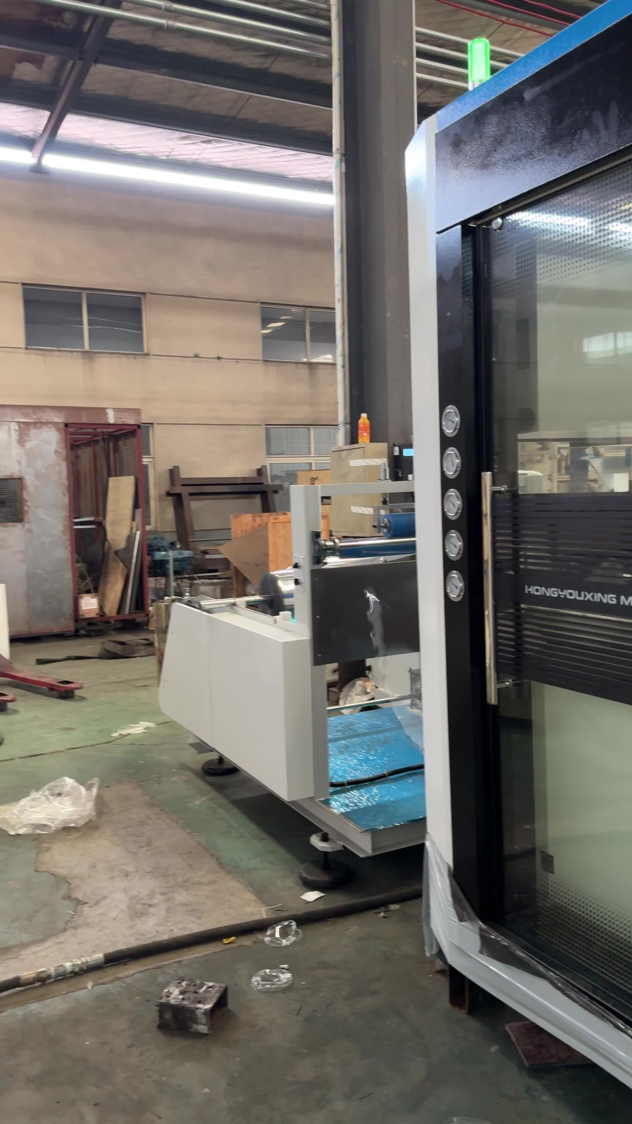 @HYX Thermoforming Machine