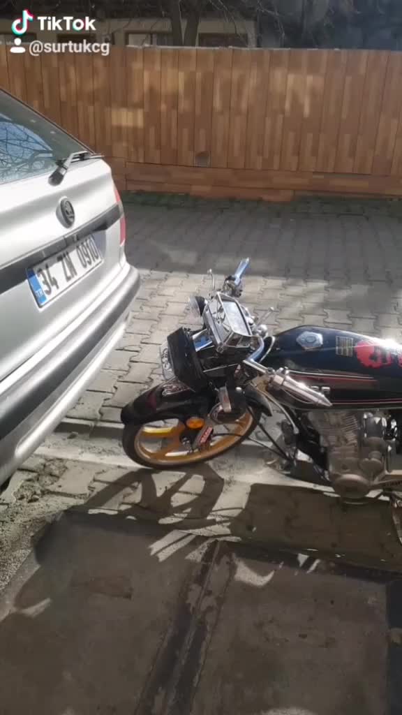 @Tanınmış birisi