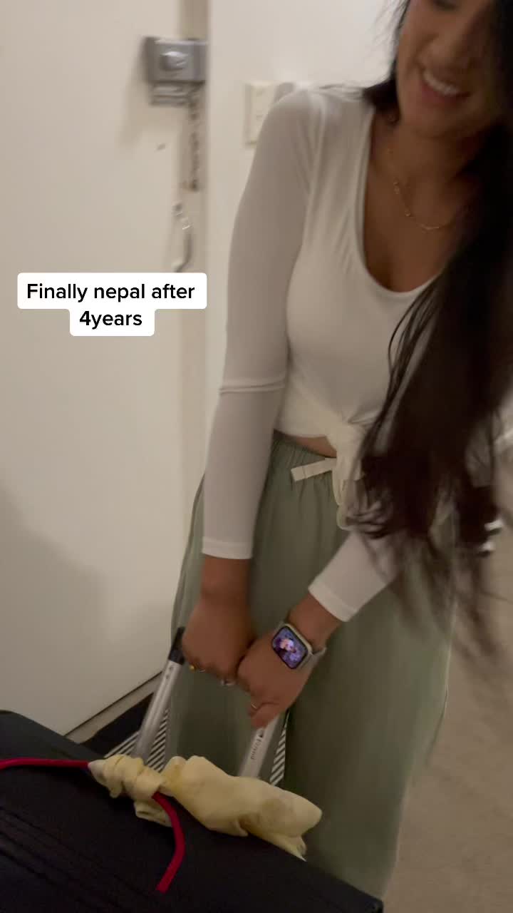 @Saru Manandhar🧿