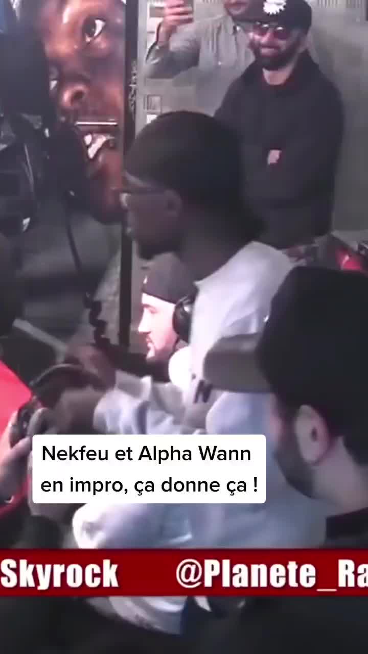 @Étash 🕸