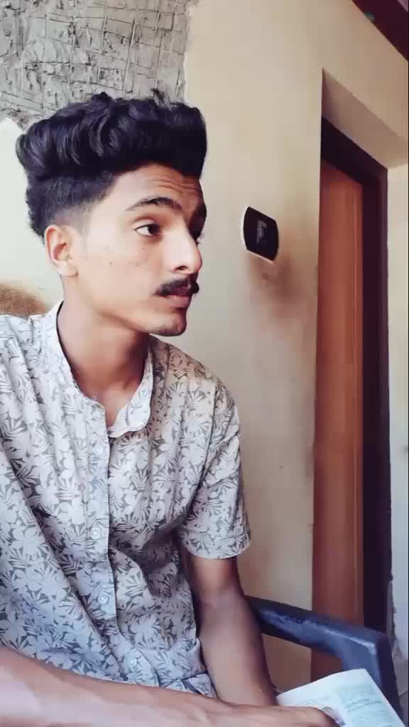 @_mujeeb._