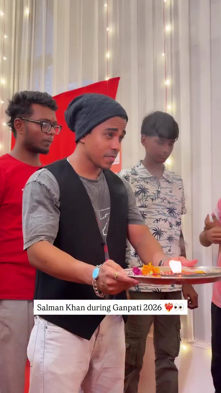 @Yeh Kali Kali ankhe 👀