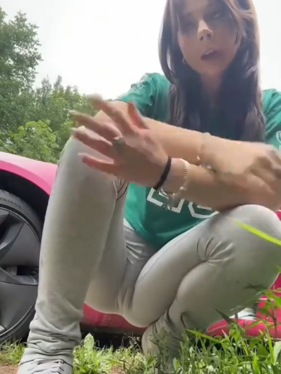 @girlhot3713