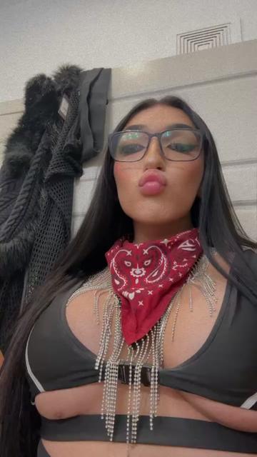 @Theeaubree