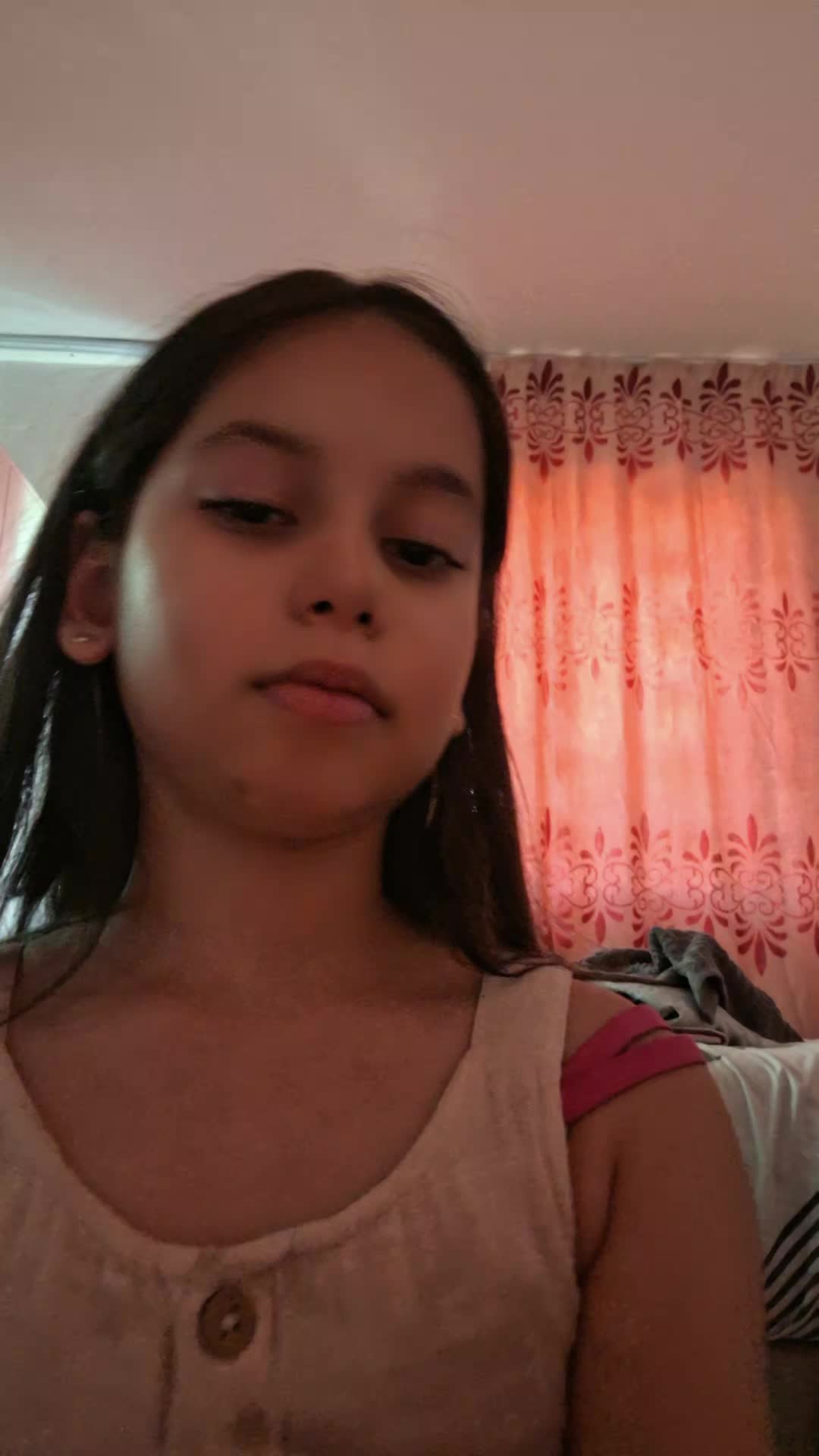 @Andreea Queen