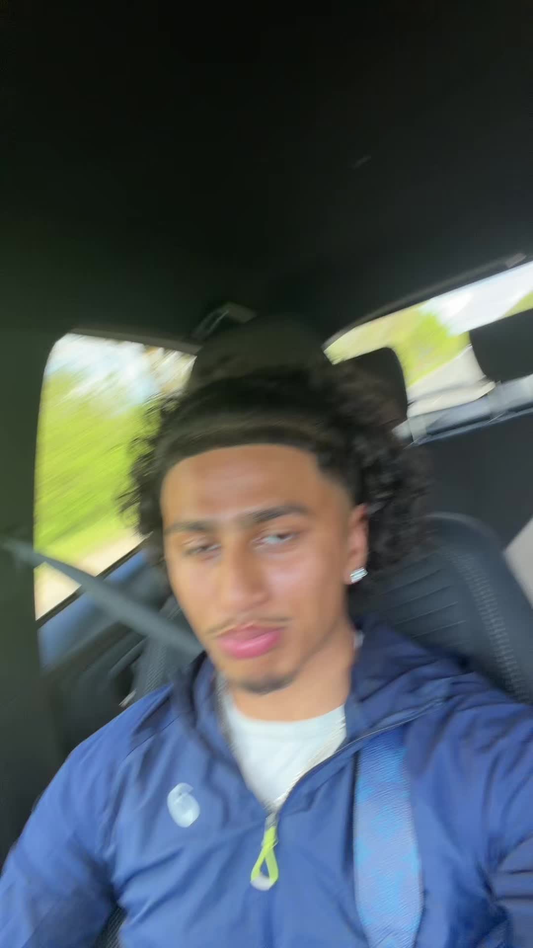 @Pacman😴