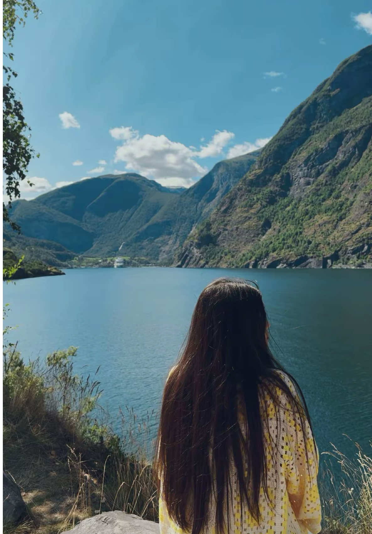 @𝒜𝒻𝓈𝒶𝓃𝒶🌺
