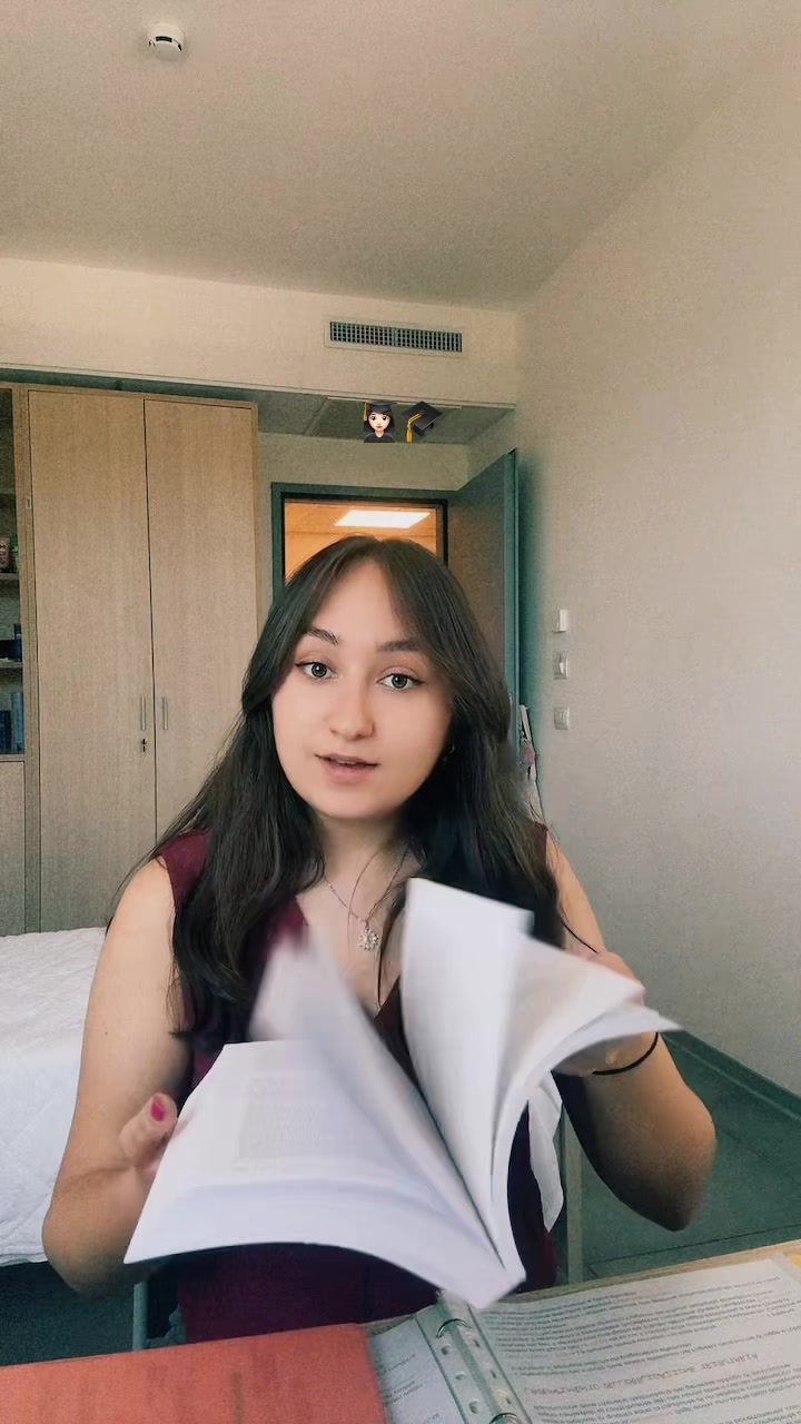 @alessialoffreda_