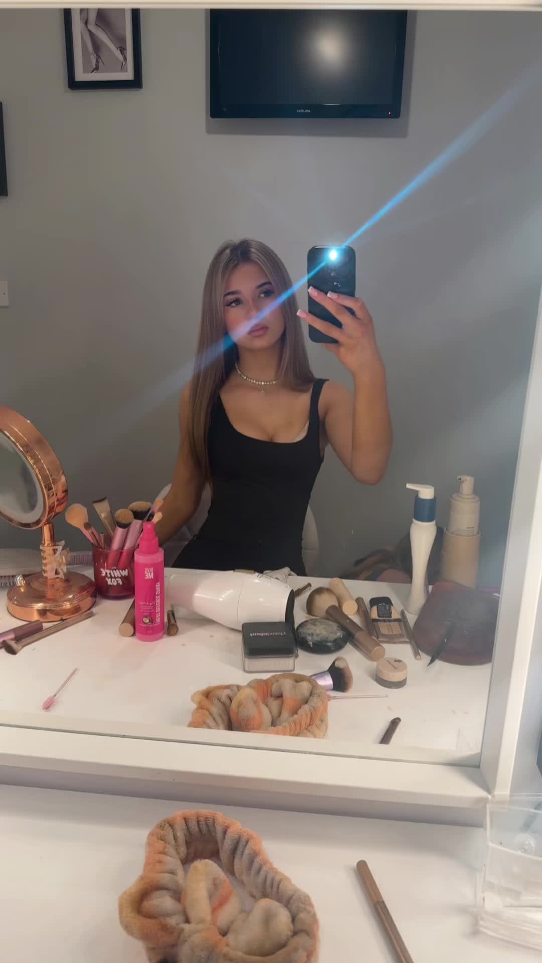 @izzy_xoxo