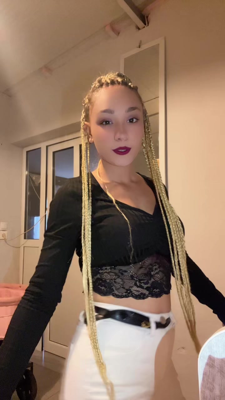 @vasia_dwrou