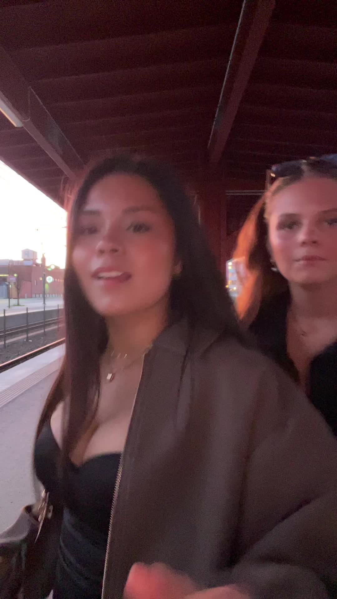 @aliciany