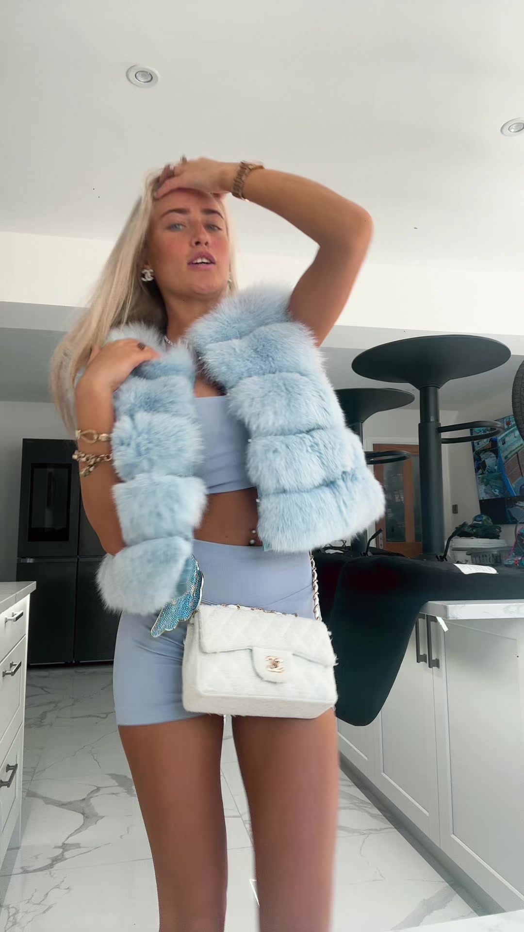 @LG 🍒