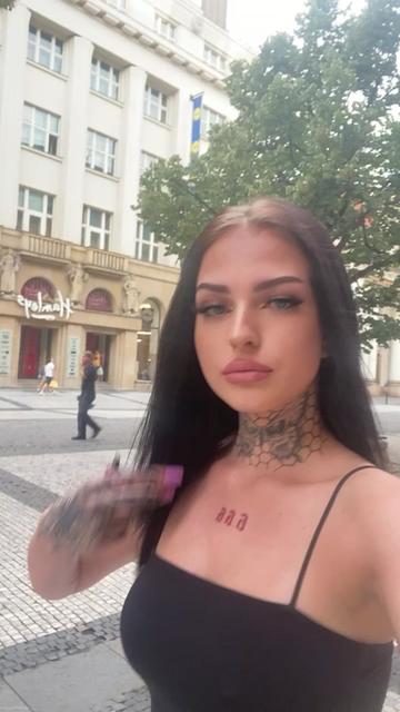 @luciebrousilova