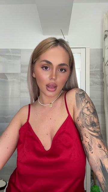 @juliicaa