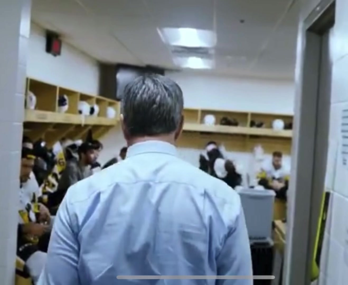 @HockeyHype