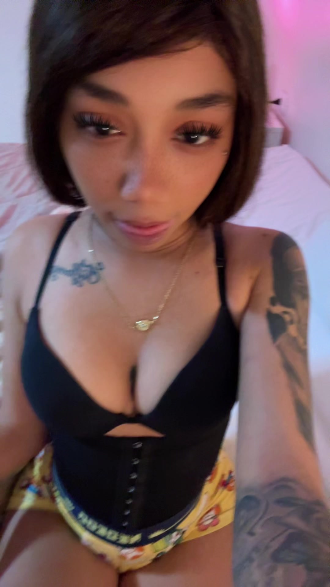 @lola_bessi