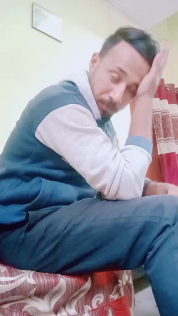 @MrZeeshu