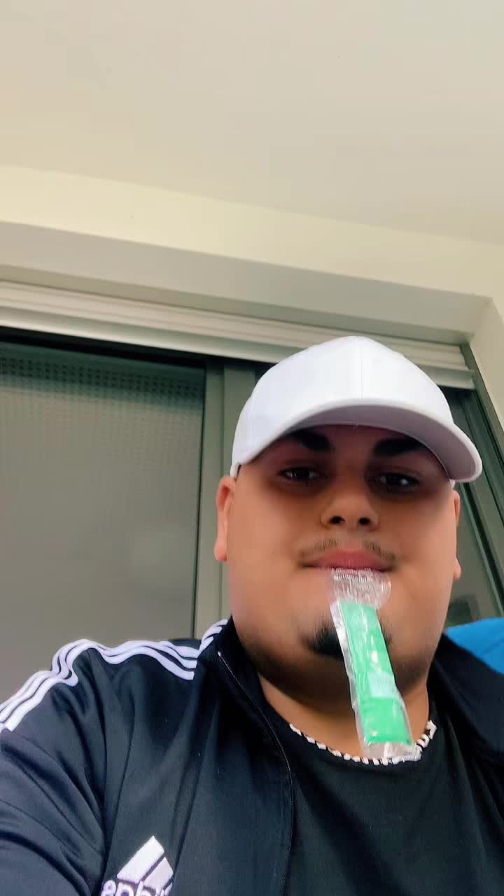 @🔴