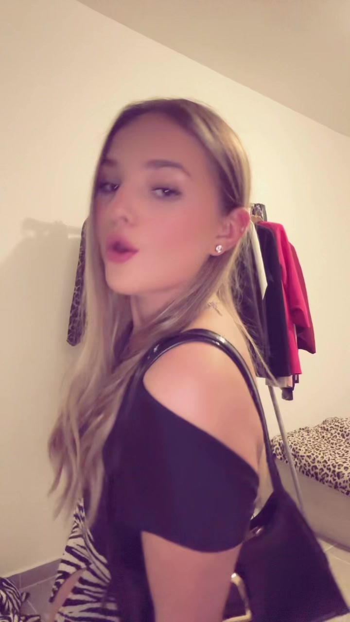 @naomyy.sn