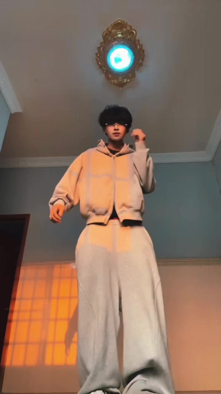 @Gen•Z~Dancer ☆