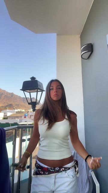 @anna