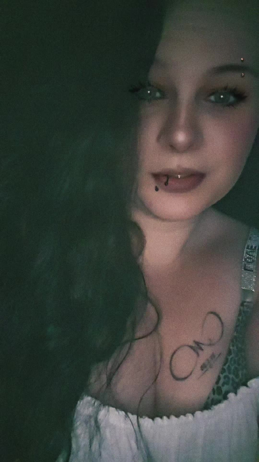 @☠️🪦⚔️Chelly28⚔️🪦☠️