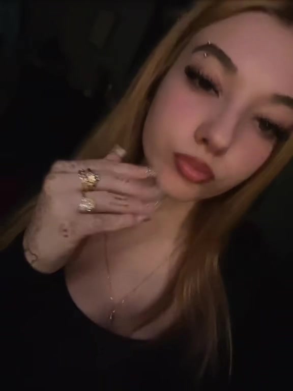 @️
