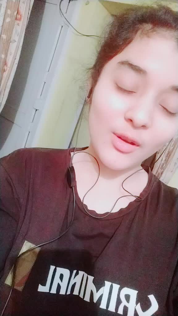 @👸Sherni 😎