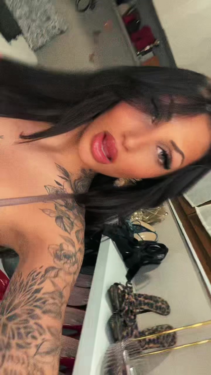 @ARIANNA🍒