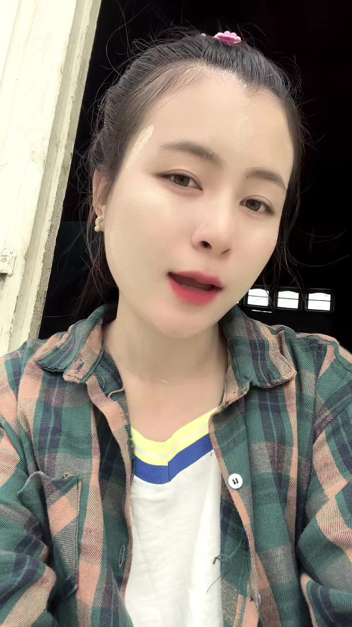 @ÑÁŃG ĆHĀW💄