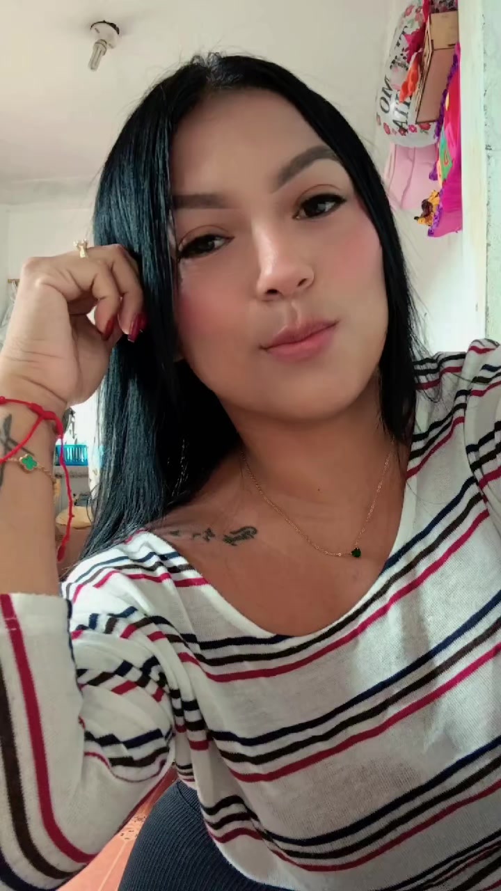 @Vivi🤎