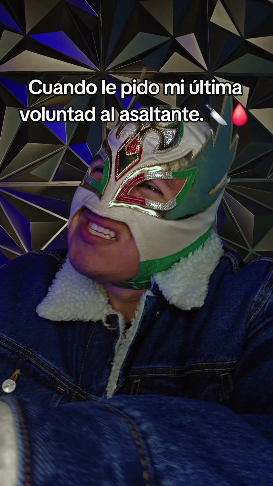 @Divinopoeta