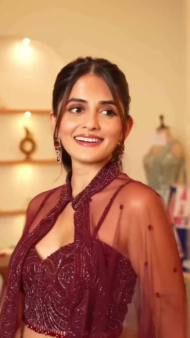@Amaira Singhaniya