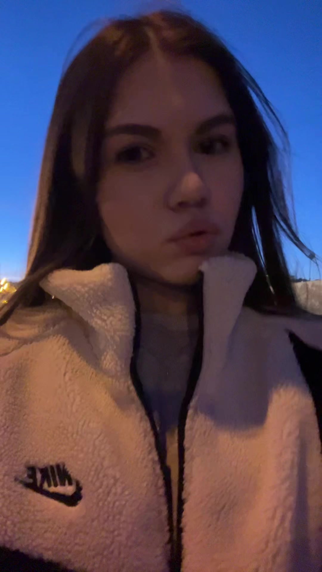 @Alisa