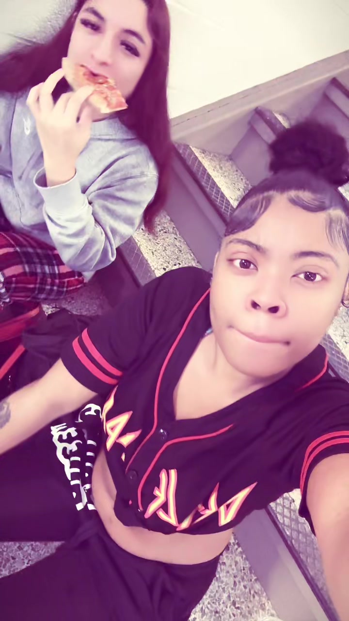 @luvv teetee